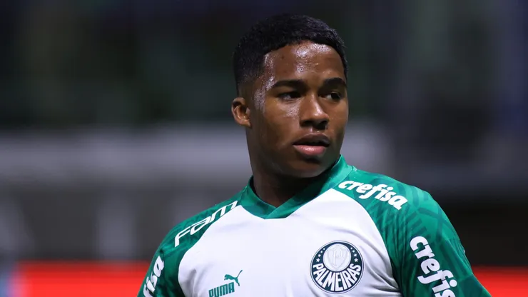 Foto: Marcello Zambrana/AGIF - Endrick vem se destacando no Palmeiras