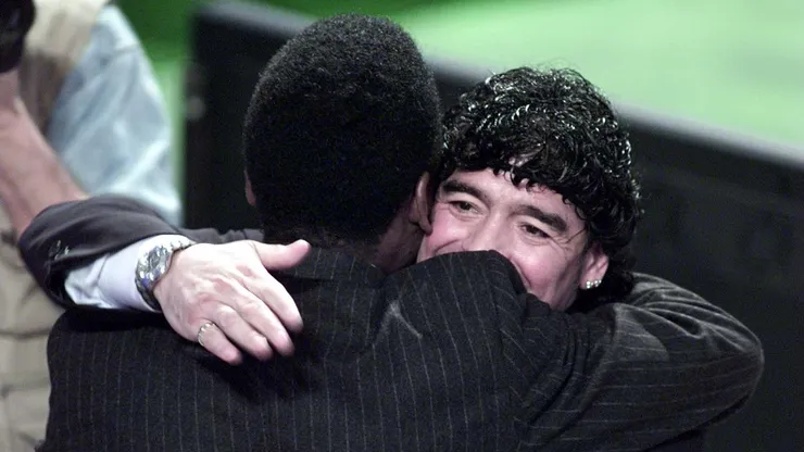 Pelé e Maradona eram rivais, mas nutriam relação de respeito. Clive Mason/ALLSPORT