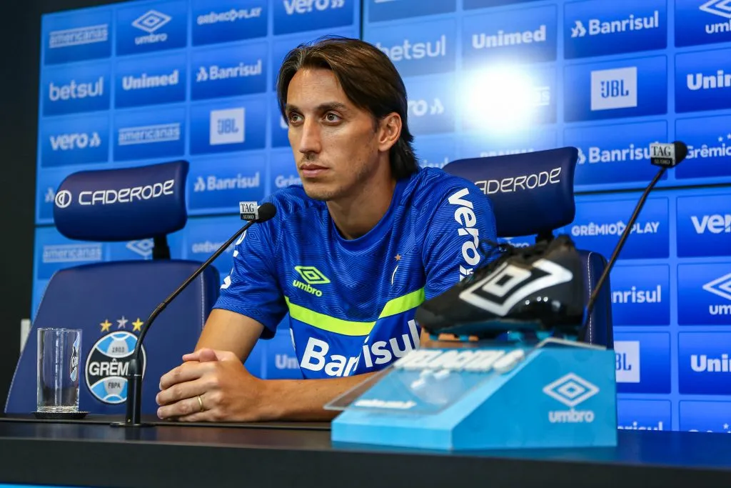 Geromel corre o forte risco de ficar de fora até o final da temporada – Fotos: Renan Jardim / Grêmio FBPA