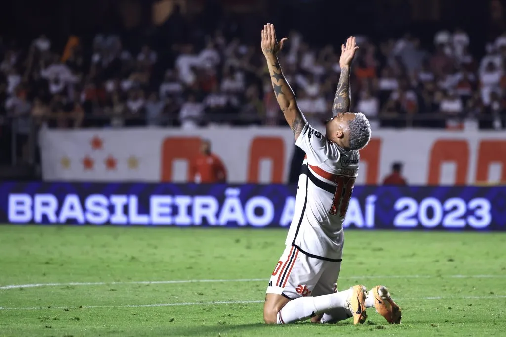 Luciano comemora gol contra o Cruzeiro – Foto: Marcello Zambrana/AGIF