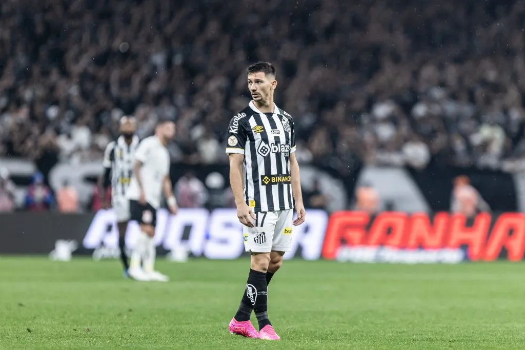 Gallo iniciou conversas com staff de Maxi Silvera sobre a possibilidade de extensão do contrato – Foto: Abner Dourado/AGIF