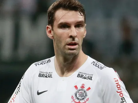 Boselli anuncia aposentadoria e se rende aos torcedores do Corinthians