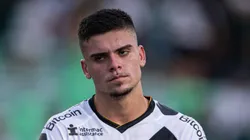 Foto: Isabela Azine/AGIF - Gabriel Pec marca gol polêmico