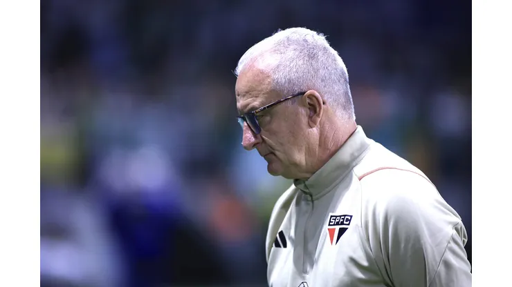 Dorival Junior técnico do São Paulo durante partida contra o Palmeiras no Arena Allianz Parque pelo campeonato Brasileiro A 2023. Foto: Marcello Zambrana/AGIF