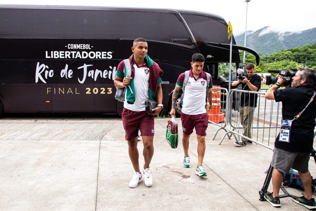 Enquanto o clima esquentava em Copacabana, a delegação do Flu iniciava sua concentração – FOTO: MARCELO GONÇALVES / FLUMINENSE F.C.