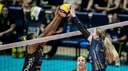 Adenizia, do Praia, e Thaisa, do Minas. Foto: Hedgard Moraes/Minas Tênis Clube