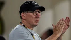 Jhon Textor dono do Botafogo durante partida contra o Palmeiras no Nilton Santos. Foto: Thiago Ribeiro/AGIF