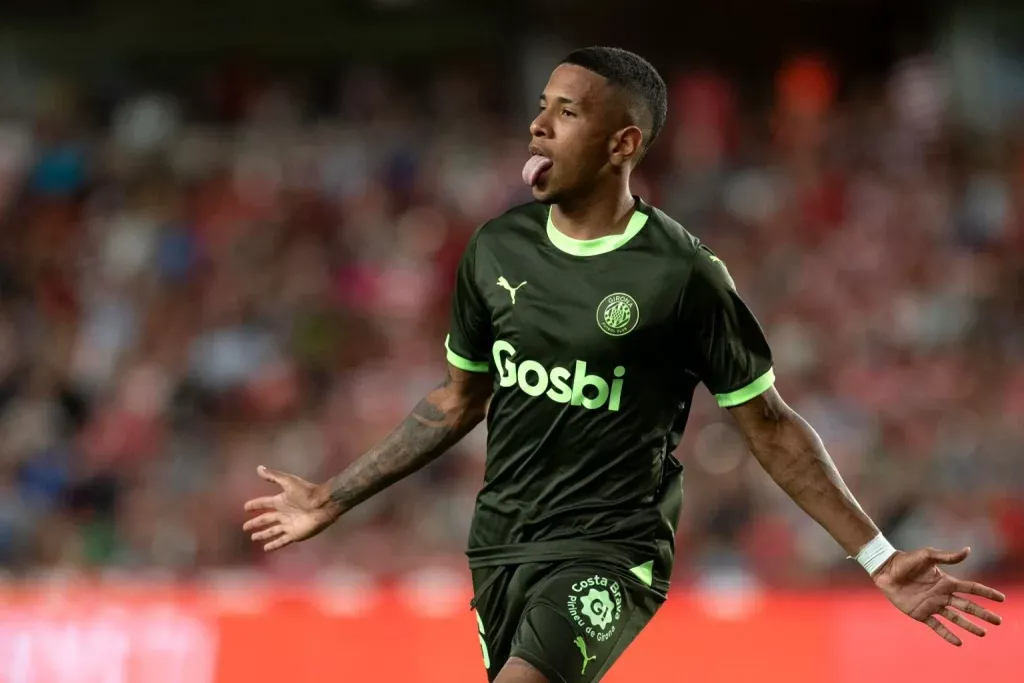 Sávio jogando pelo Girona