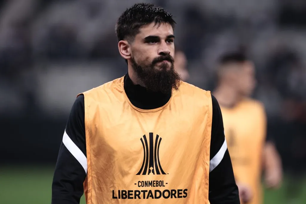 Zagueiro tem futuro indefinido no Corinthians – Foto: Ettore Chiereguini/AGIF.