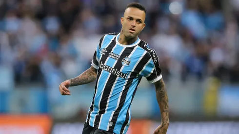 Foto: Pedro Tesch/Getty Images - Luan tem contrato acabando com o Grêmio