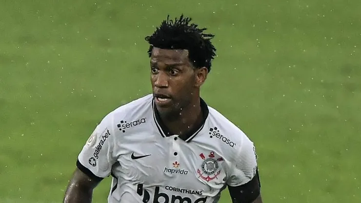 Gil jogador do Corinthians durante partida contra o Botafogo no estadio Engenhao pelo campeonato Brasileiro A 2020. Thiago Ribeiro/AGIF