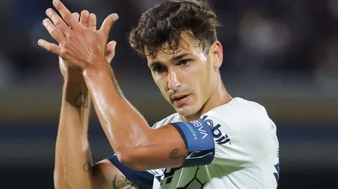 Dinenno, em ação pelo Pumas, do México - Foto: Agustin Cuevas/Getty Images