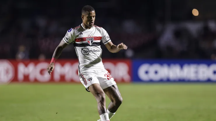 Caio Paulista ainda não foi anunciado, mas há um motivo. Photo by Alexandre Schneider/Getty Images