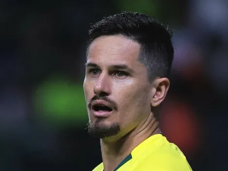 Vai passar a perna no Santos? Internacional faz proposta por Tadeu e recebe resposta do Goiás