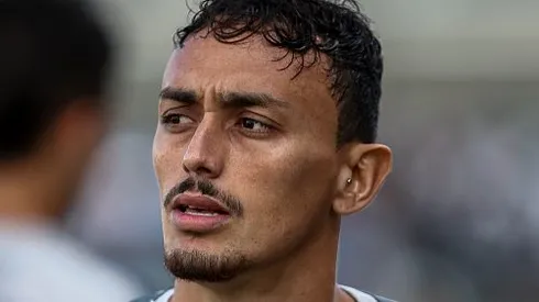 Foto: Miguel Schincariol/Getty Images - Diego Pituca defendendo o Santos no Campeonato Brasileiro de 2019