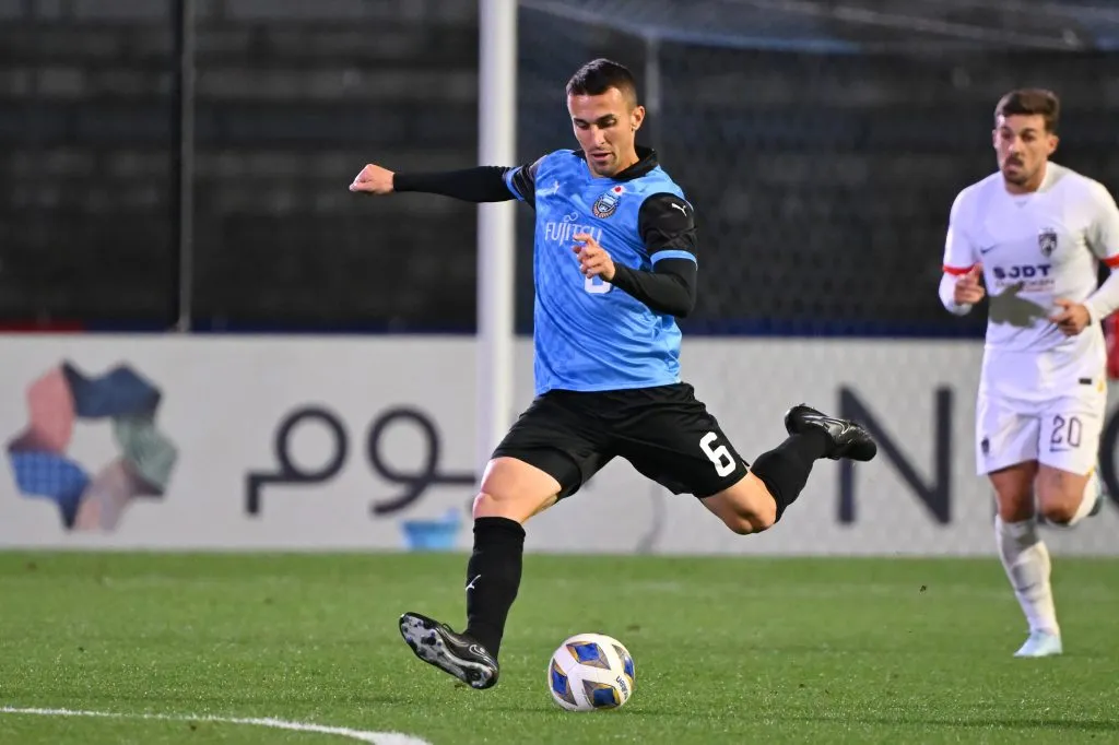 João pelo Kawasaki. (Photo by Kenta Harada/Getty Images)