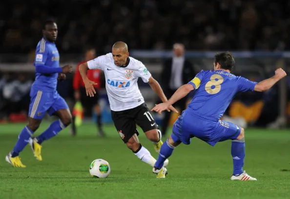 Foto: Kaz Photography/Getty Images – Emerson foi campeão da Libertadores e do Mundial de Clubes pelo Corinthians