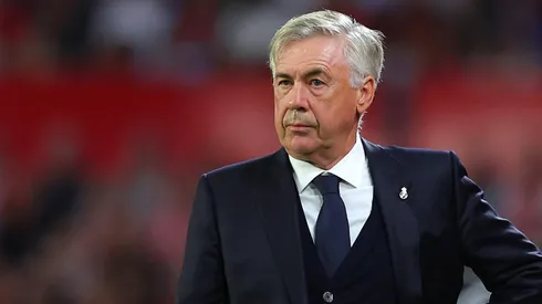 Ancelotti renovou com o Real Madrid até 2026. Fran Santiago/Getty Images)