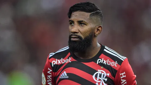 Rodinei jogador do Flamengo durante partida contra o Bragantino no estadio Maracana pelo campeonato Brasileiro A 2022. Foto: Thiago Ribeiro/AGIF