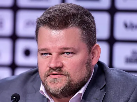 Com aprovação da comissão, Lúcio Barbosa encaminha pré-temporada do Vasco