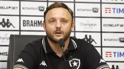 Foto: Vitor Silva/Botafogo - André Mazzuco anunciou dois jogadores