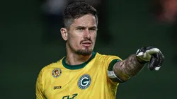 Goleiro recebeu contato para jogar no Santos em 2024 - Foto: Heber Gomes/AGIF.