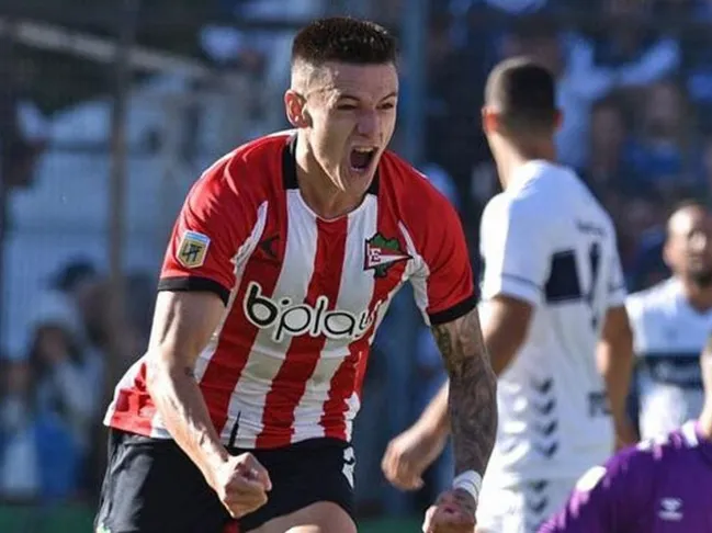 Leonardo Godoy em ação pelo Estudiantes – Foto: Bernabe Lautaro Arrecigor/Estudiantes LP