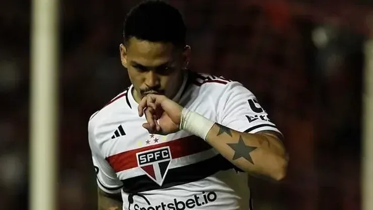 Foto: Rubens Chiri - Luciano tem futuro definido no São Paulo