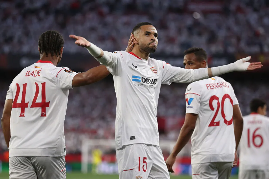 Fernando em ação pelo Sevilla. Antigo alvo no radar Cruz-Maltino – (Photo by Gonzalo Arroyo Moreno/Getty Images)