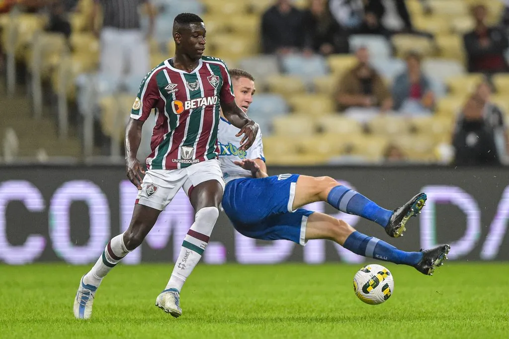 RJ – Rio de Janeiro – 19/06/2022 – BRASILEIRO A 2022, FLUMINENSE X AVAI – Luiz Henrique jogador do Fluminense durante partida contra o Avai no estadio Maracana pelo campeonato Brasileiro A 2022. Foto: Thiago Ribeiro/AGIF