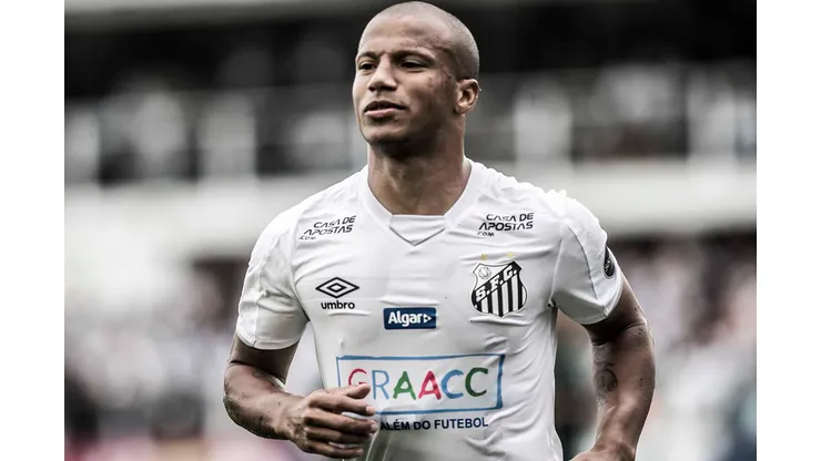 Carlos Sánchez deixa o Peñarol, que, por sua vez, pode contratar outro jogador do Santos - Foto: Ivan Storti/Santos