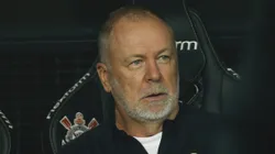 Santos vem agindo nos bastidores para vencer a concorrência pelo atacante