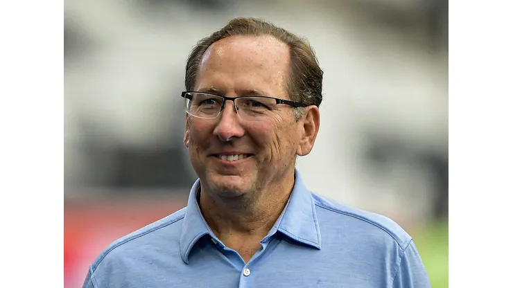 John Textor, dono da SAF do Botafogo antes da partida contra o Bahia no estadio Engenhao pelo campeonato Brasileiro A 2023. Foto: Jorge Rodrigues/AGIF