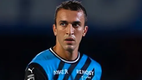 Foto: Arquivo Pessoal João Schmidt/Instagram - Volante em partida pelo Kawasaki Frontale