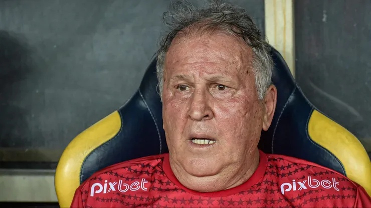 Ídolo opinou sobre a situação do camisa 10 no Flamengo - Foto: Thiago Ribeiro/AGIF.