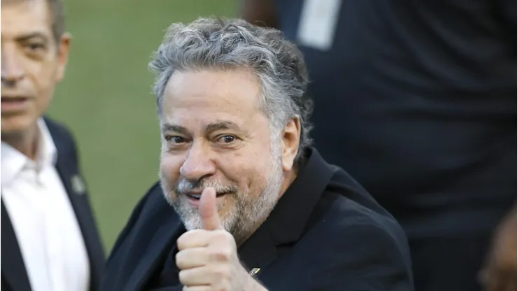 Casares comemorou venda de naming rights do Morumbi. Ricardo Moreira/Getty Images