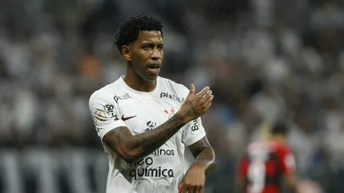 Gil toma atitude nas redes sociais. Photo by Ricardo Moreira/Getty Images