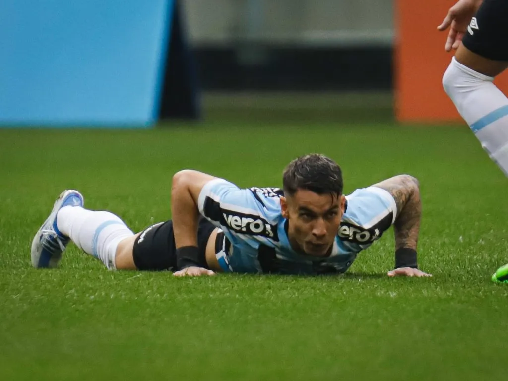 Bahia quer Ferreirinha – Foto: Maxi Franzoi/AGIF.