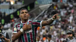 Diniz é criticaod por deixar John Kennedy no banco. Foto: Thiago Ribeiro/AGIF