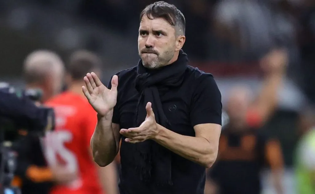 Foto: Divulgação/Internacional - Internacional, de Coudet, prepara oferta a meio-campista do Flamengo