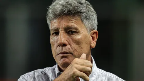 Renato Gaúcho não quis saber de jogador e o Peixe surfa em boa onda no mercado - Foto: Gilson Lobo/AGIF