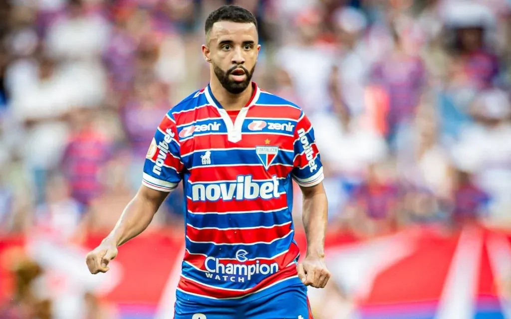 Caio Alexandre em ação pelo Fortaleza – Foto: Divulgação/Fortaleza