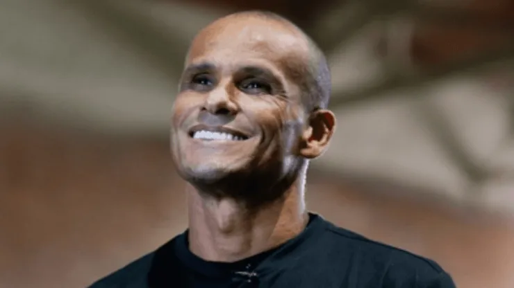 Foto: Reprodução/ Betfair - Rivaldo, ex-jogador do Santa Cruz e da Seleção Brasileira