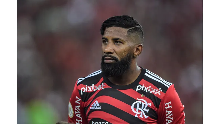 Rodinei quer tirar peça- chave de Tite do Flamengo Foto: Thiago Ribeiro/AGIF