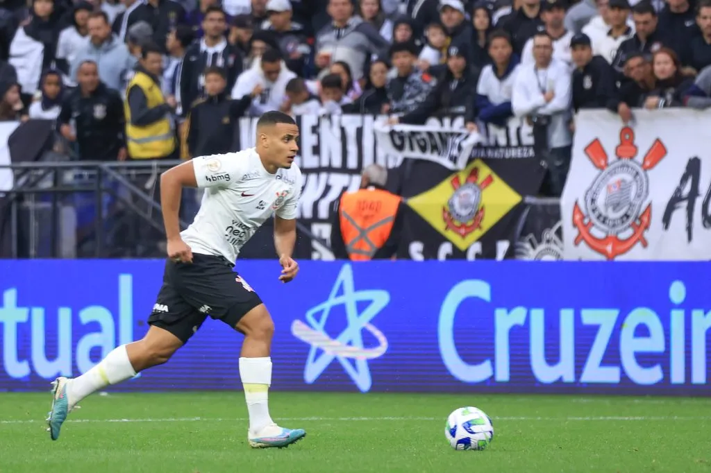 Murillo saiu em alta do Corinthians – Foto: Marcello Zambrana/AGIF.