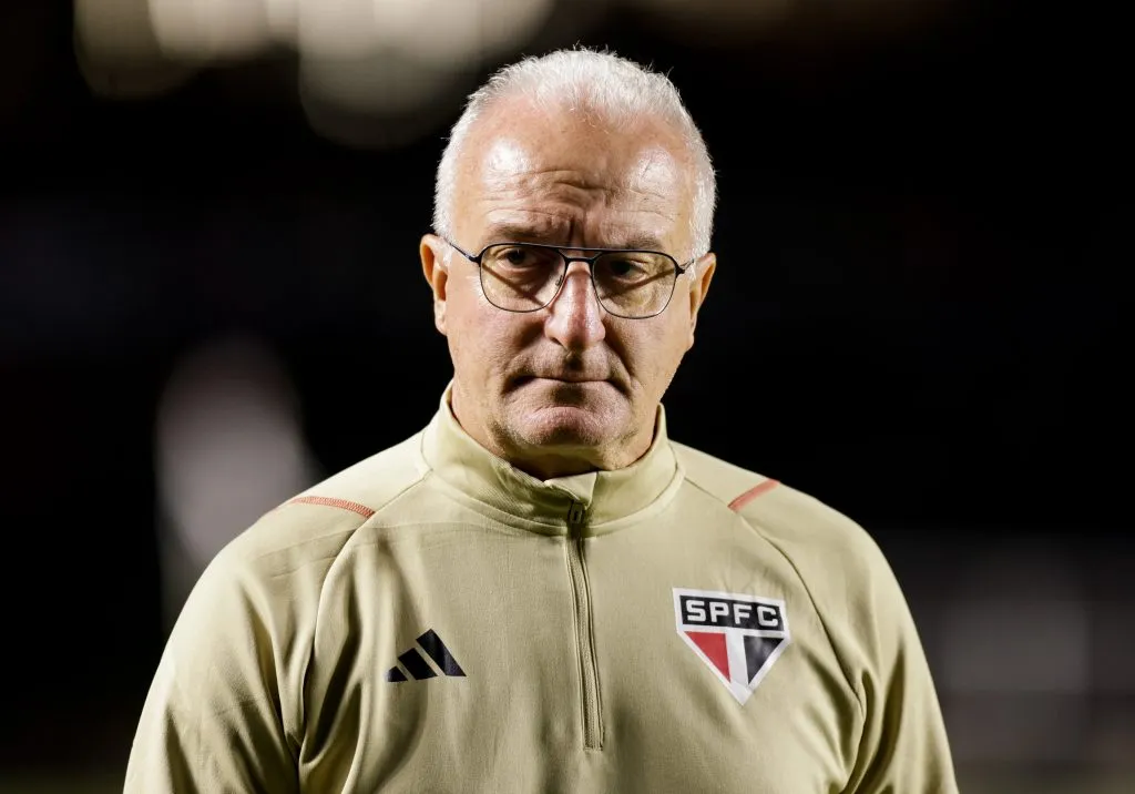 Dorival Jr espera por reforços. (Foto: Alexandre Schneider/Getty Images)