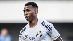 Jean Lucas, em ação pelo Santos - Foto: Raul Baretta/Santos FC