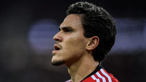 Pedro jogador do Flamengo comemora seu gol durante partida contra o Palmeiras no estadio Maracana pelo campeonato Brasileiro A 2023. Foto: Thiago Ribeiro/AGIF