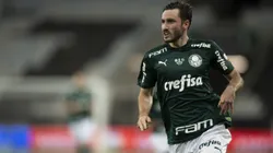 Vina jogador do Palmeiras durante partida contra o Santos no estadio Maracana pelo campeonato Libertadores 2020. Foto: Jorge Rodrigues/AGIF
