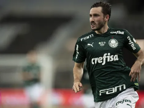 Dirigentes Rubro-Negros realizam a mesma estratégia de De La Cruz para trazer Léo Ortiz e Matías Viña